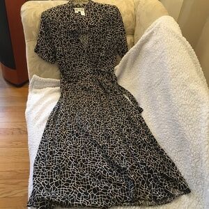 Retro, but classic dress